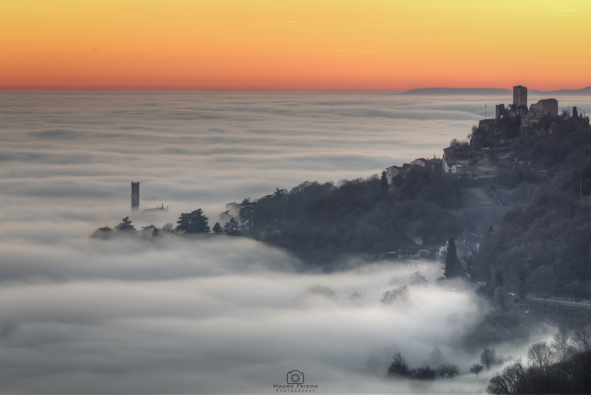 The last sunset of 2021