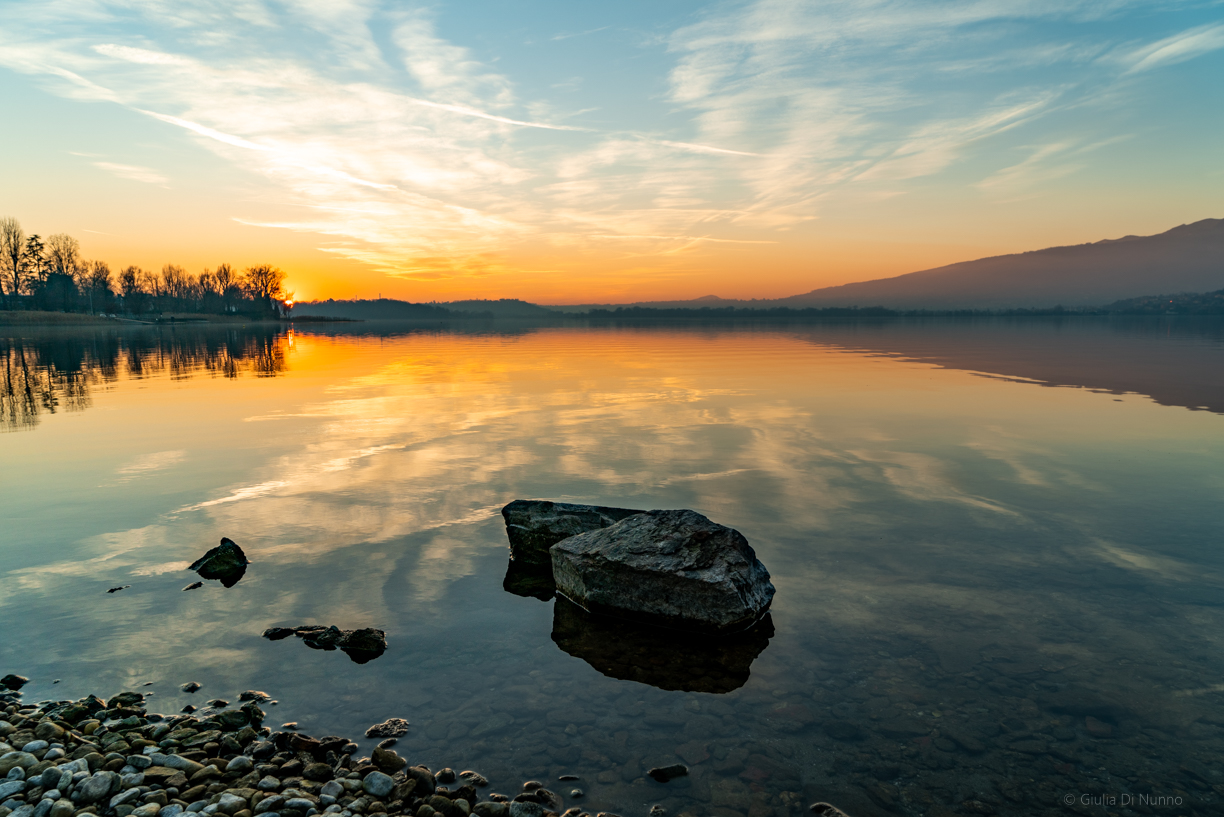 Lago di Pusiano, tramonto