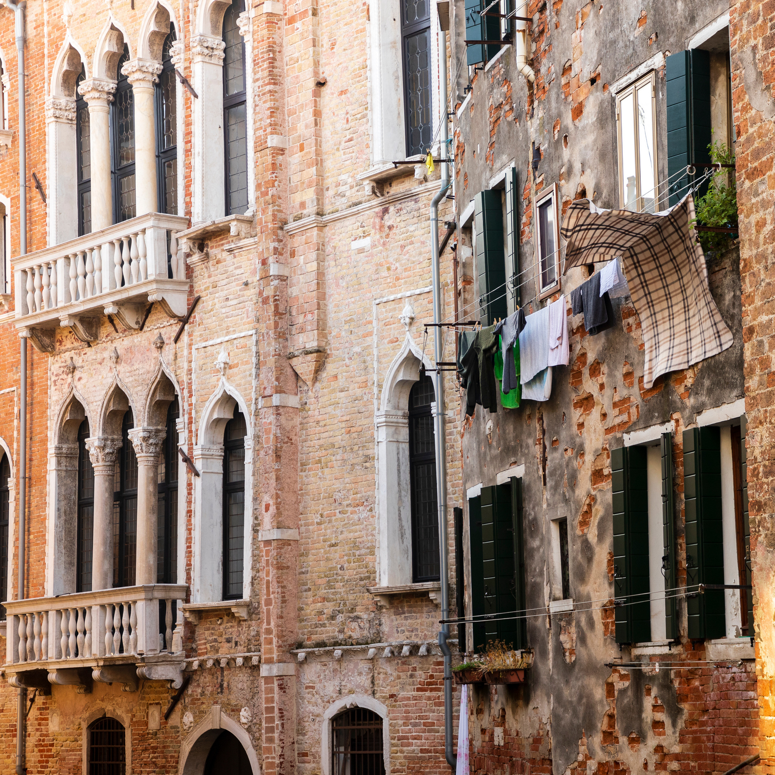 Venetians 1 bis