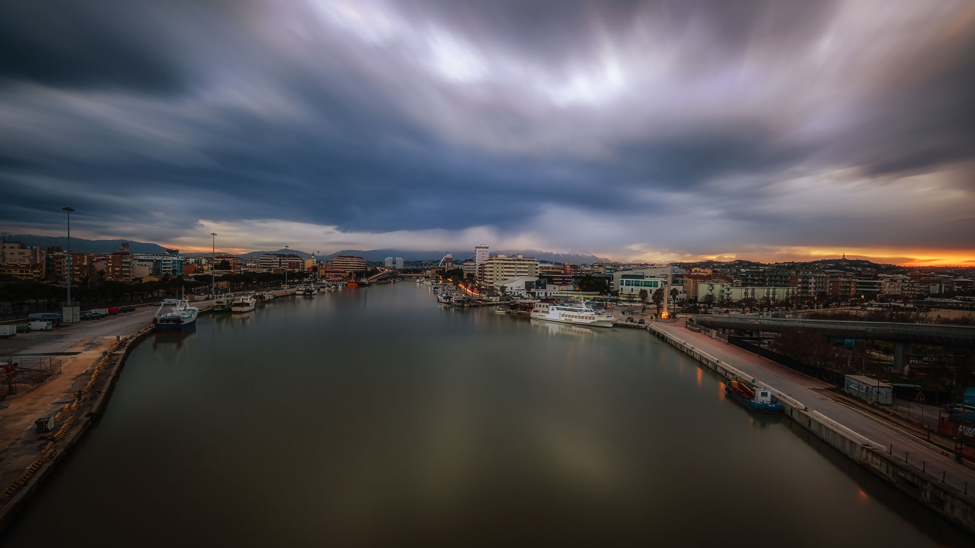 Pescara, sunset on the riverfront.