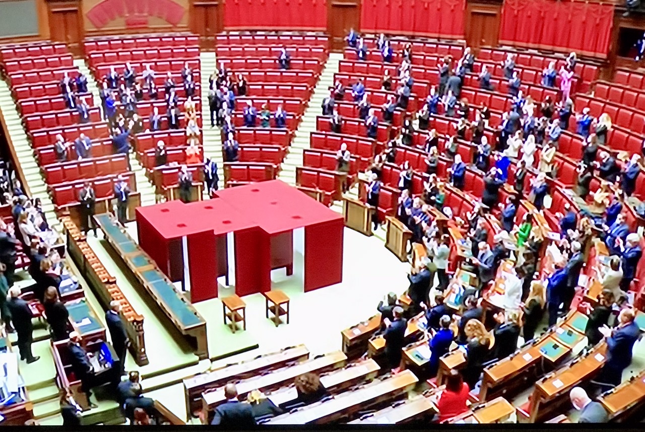 Habemus Presidentem!