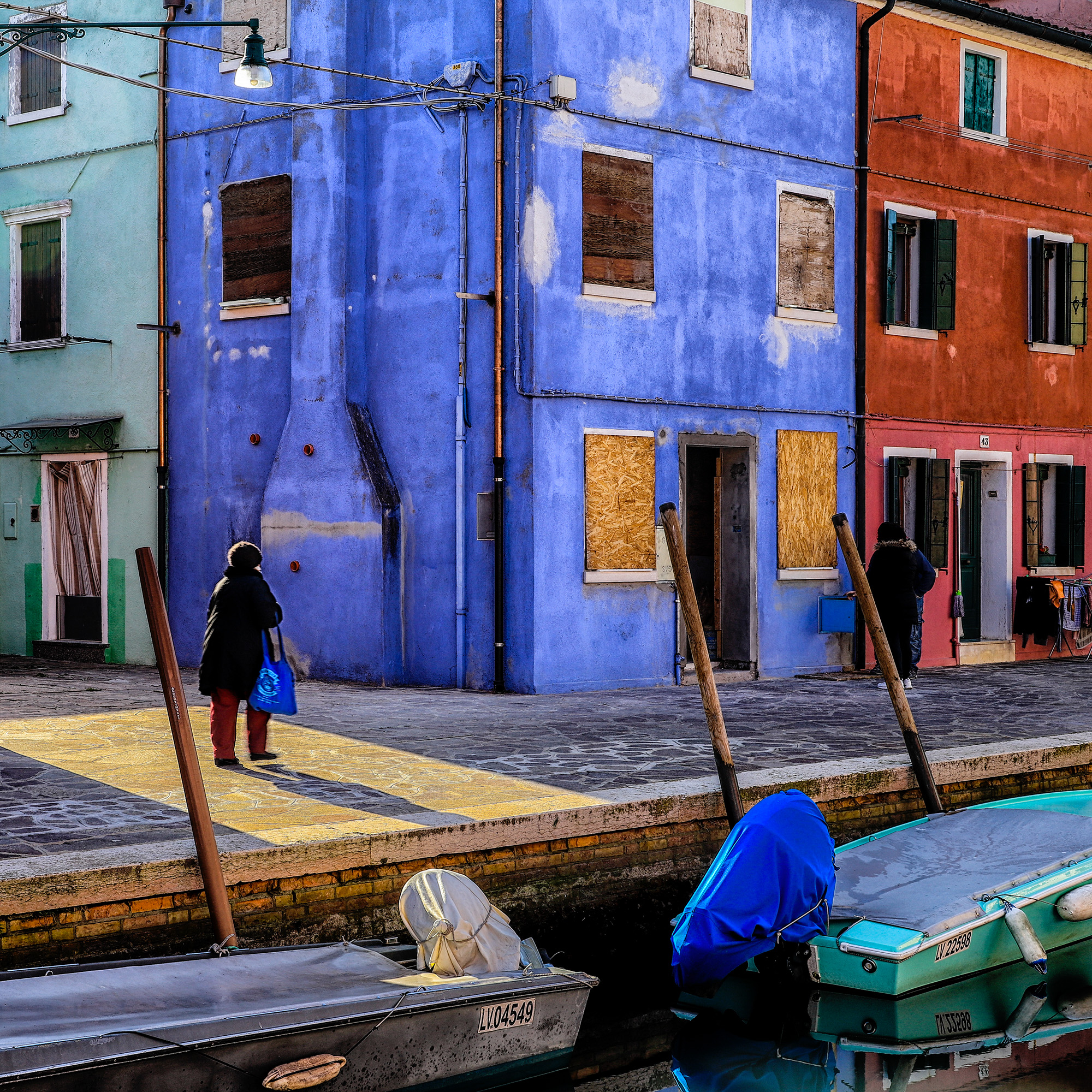 Everyday life - woman in light