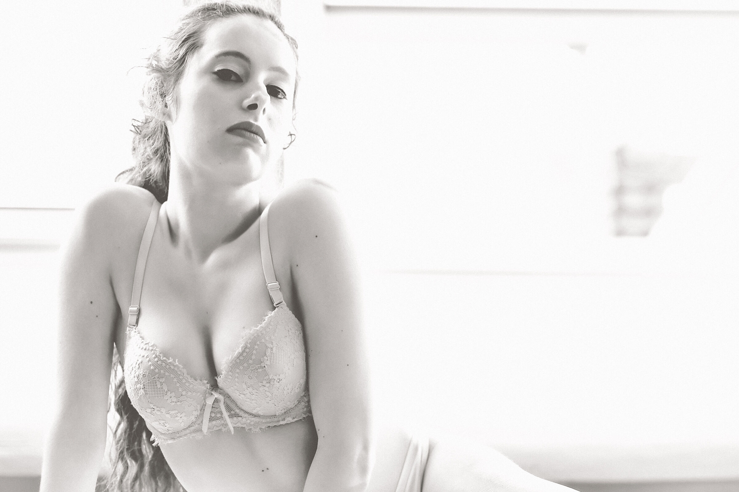 Intimate Jessica 18, NL