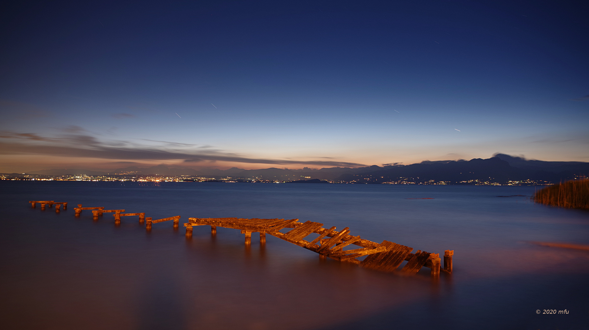 Blue hour on the lake