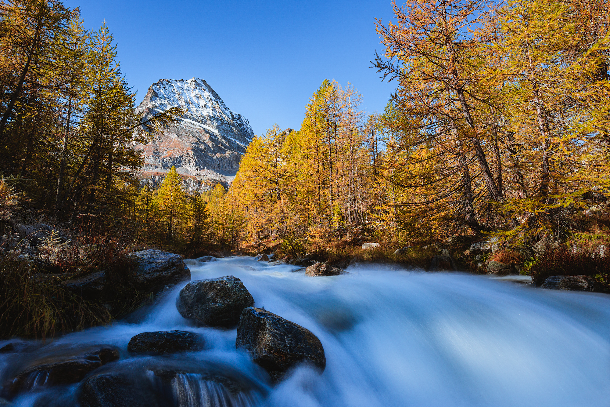 Autumn in the Lepontine Alps