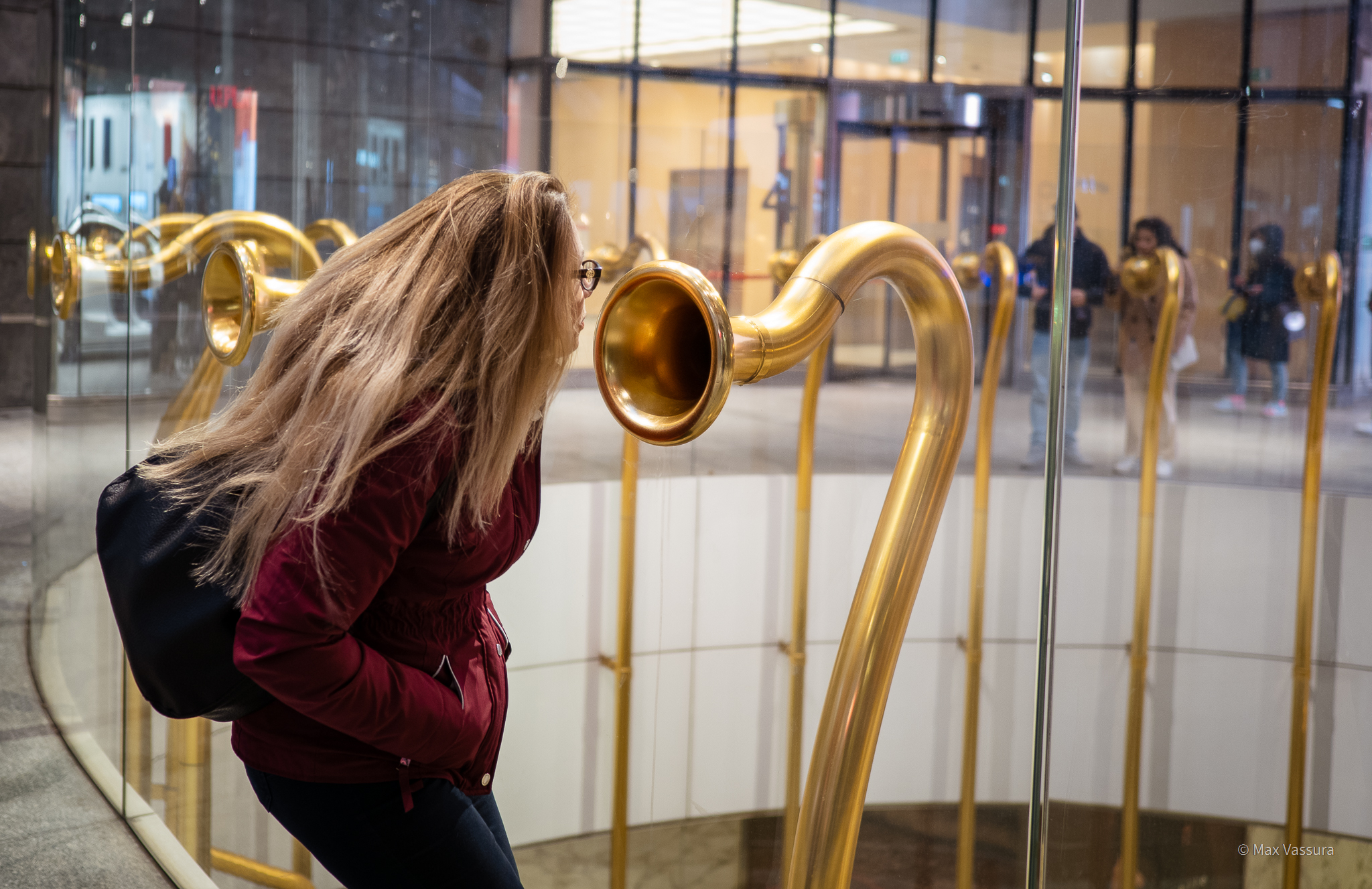 ... mi sentite laggiù ?