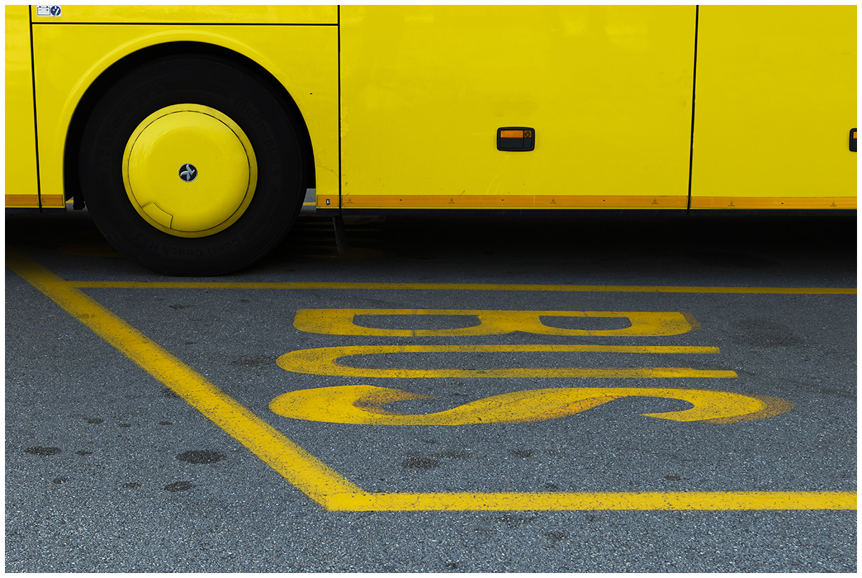 everything is yellow.