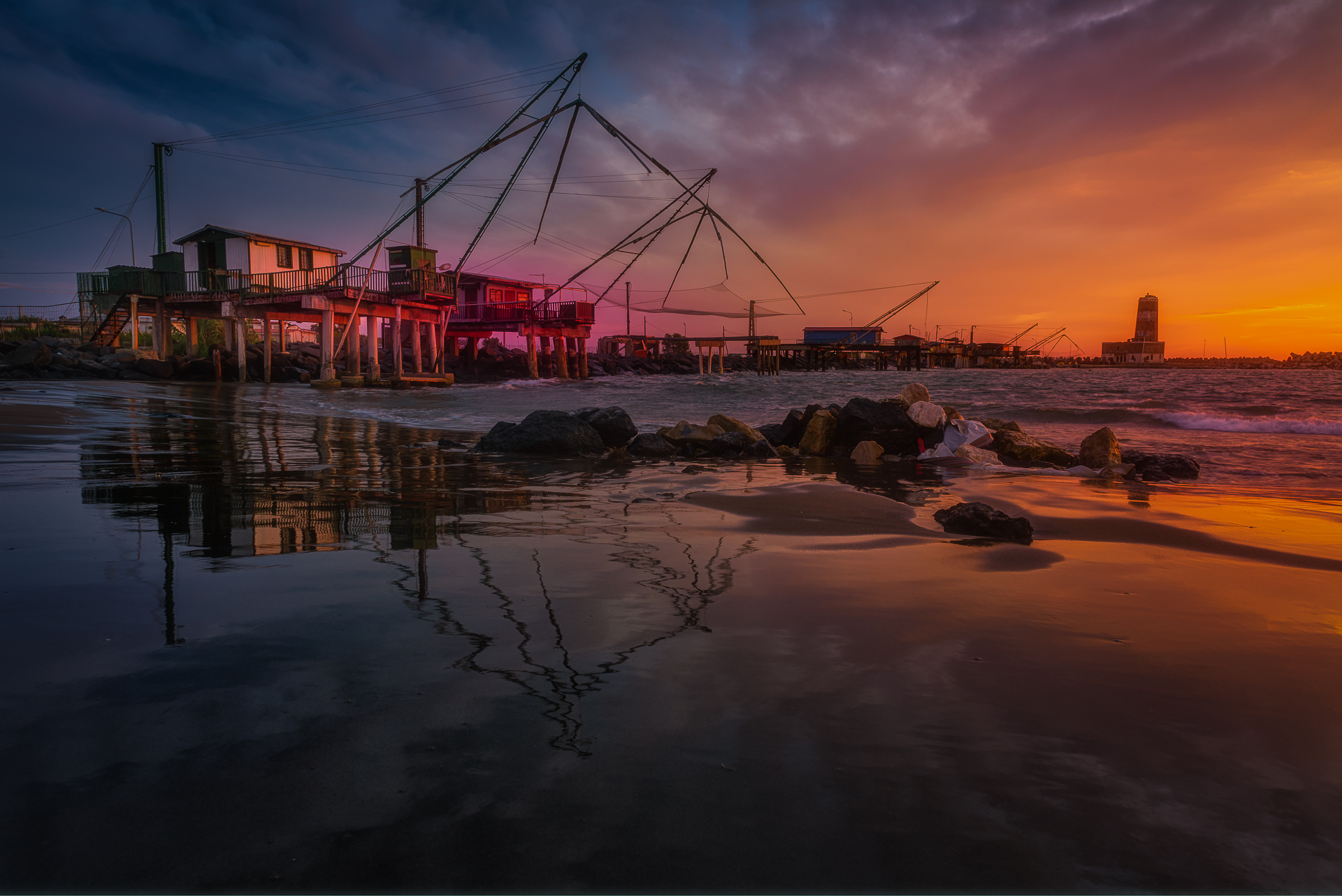 Vecchio faro di Fiumicino e Bilancioni