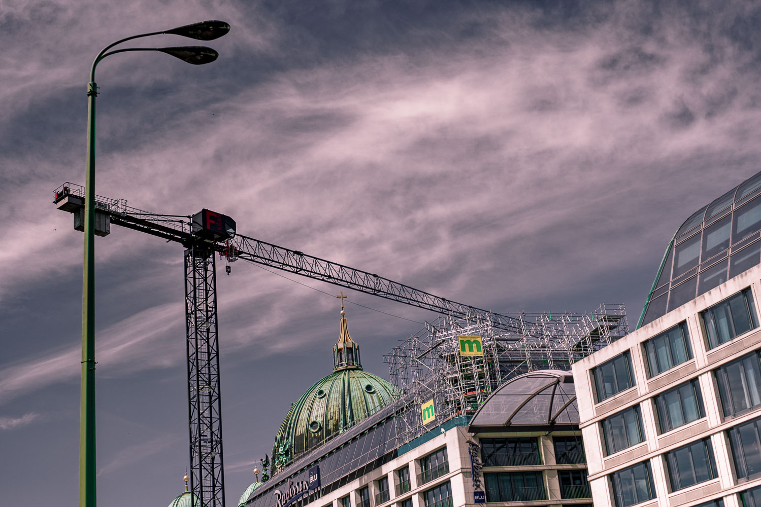 Crane in berlin