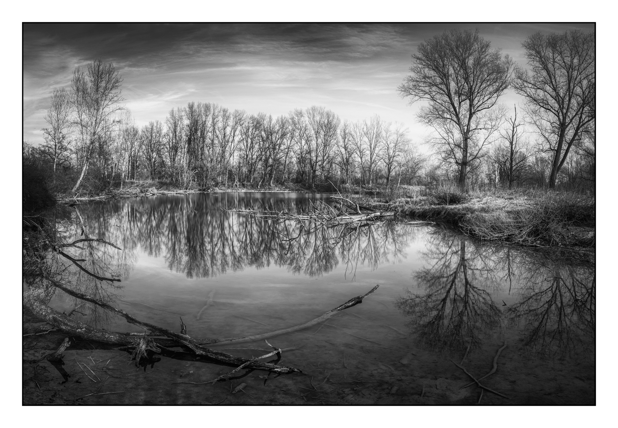 Tra le anse del fiume