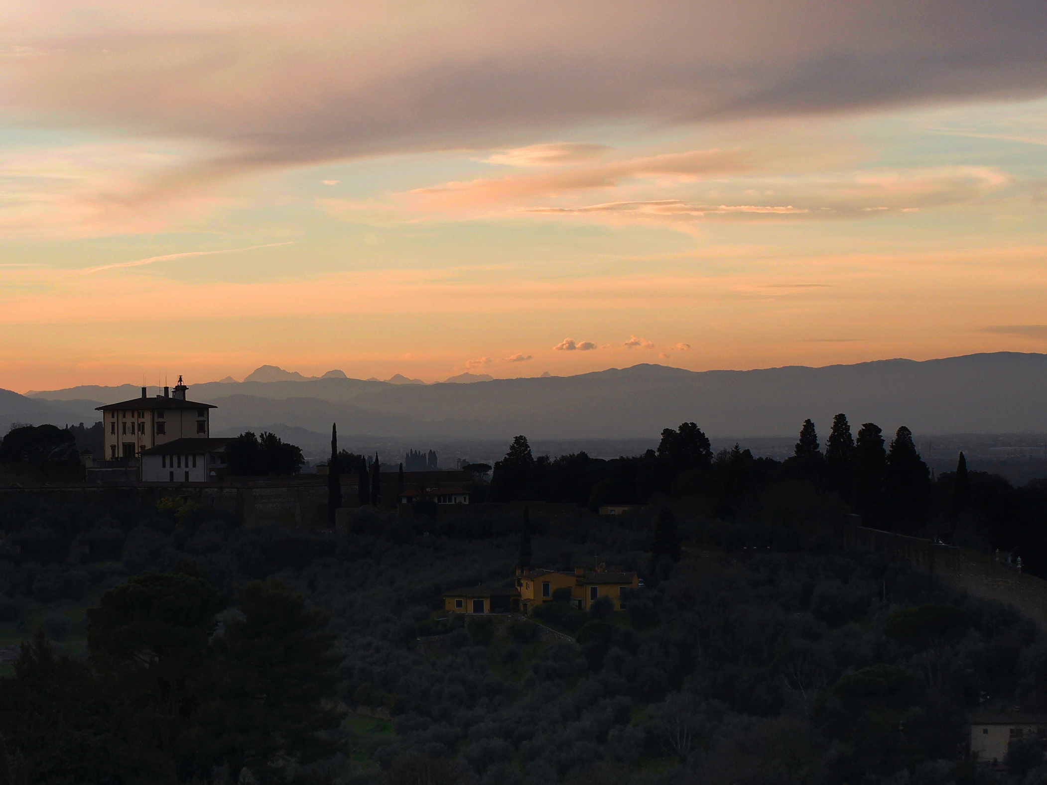 fuori le mura