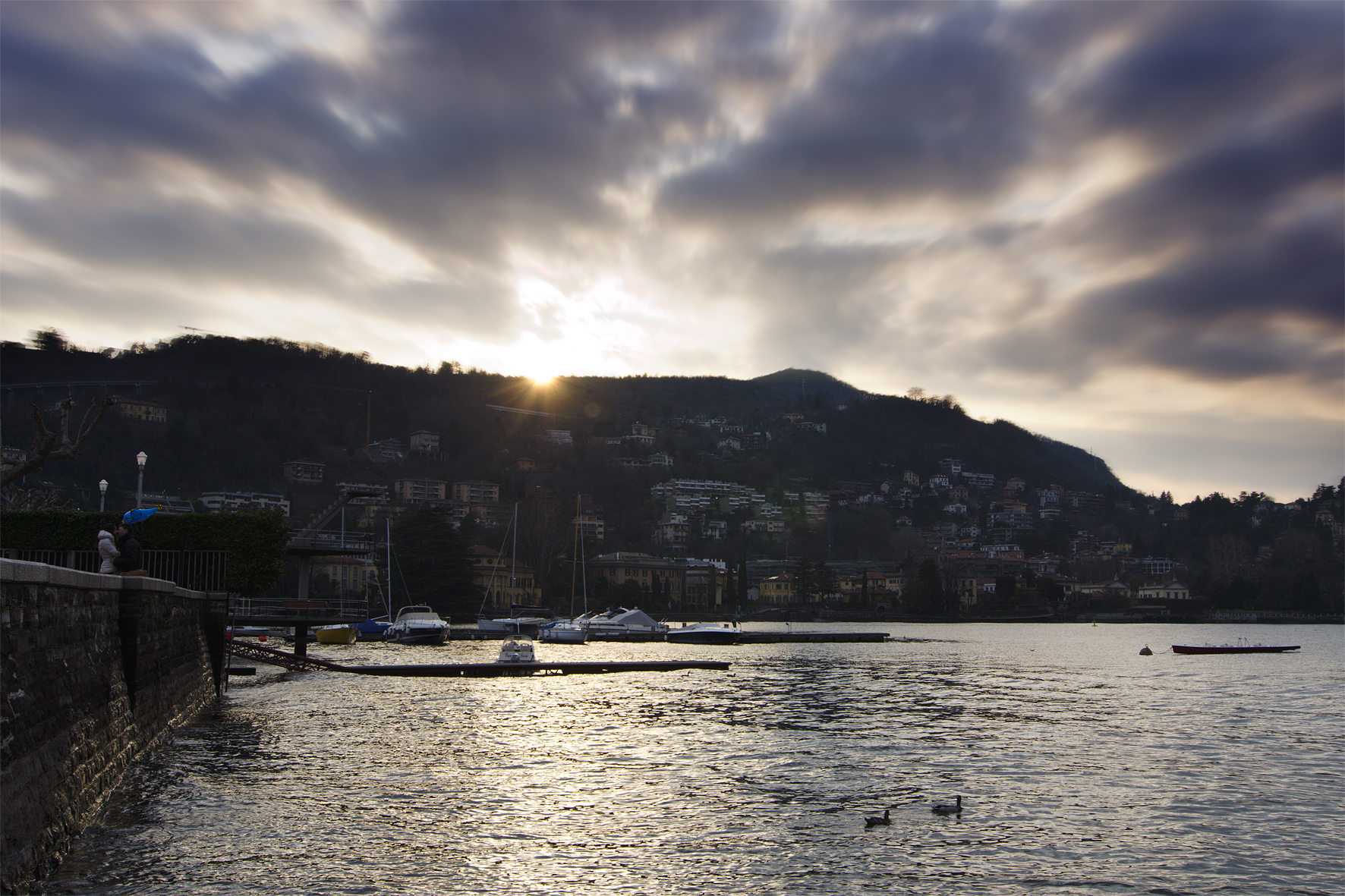 Tramonto sul lago di Como