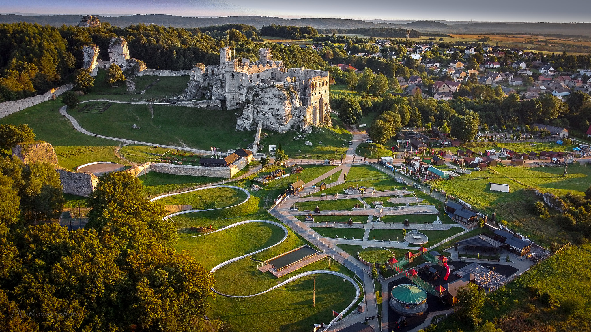 Ruiny zamku Ogrodzieniec, Polska.