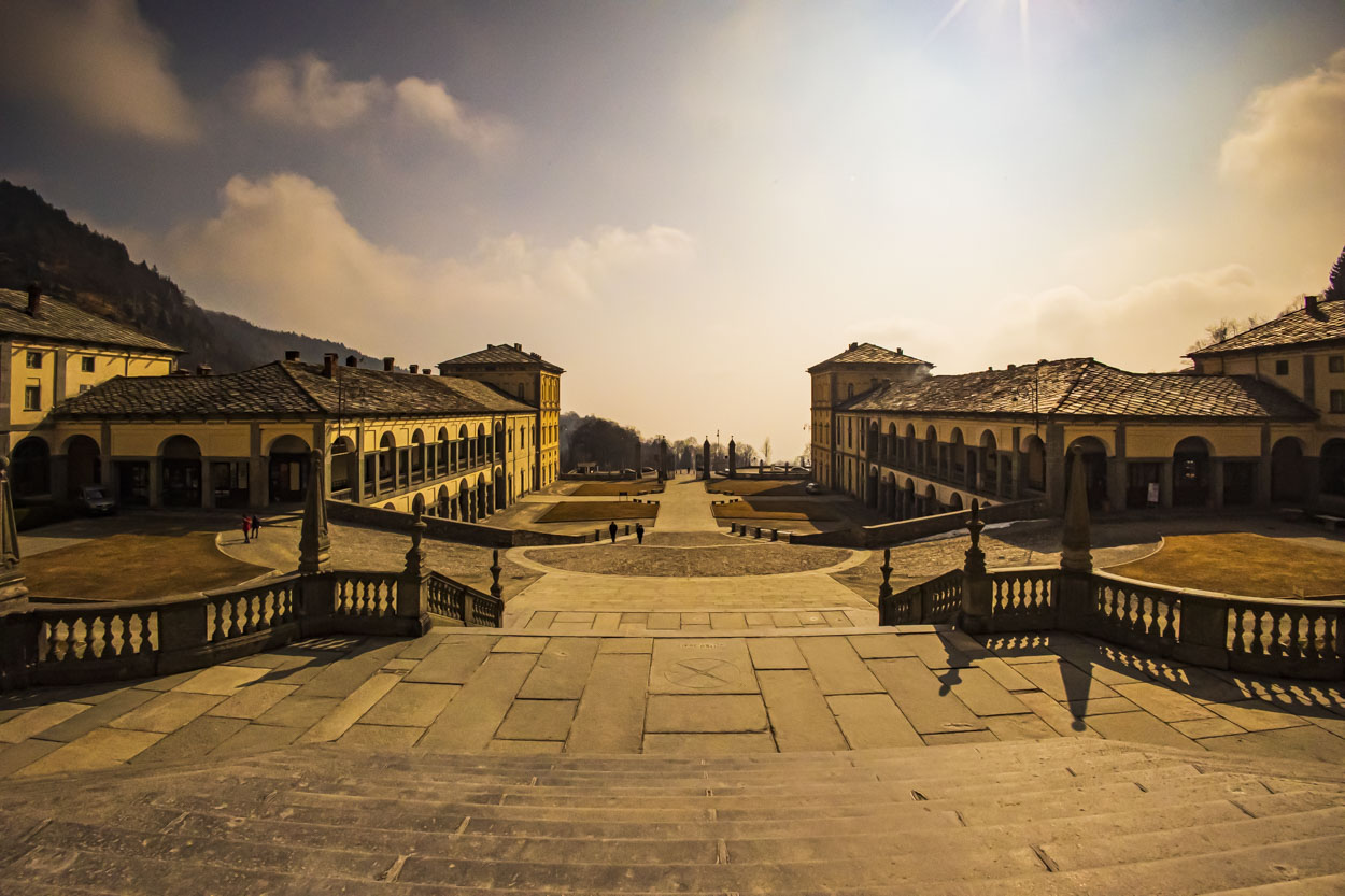 Santuario D'Oropa cartolina due