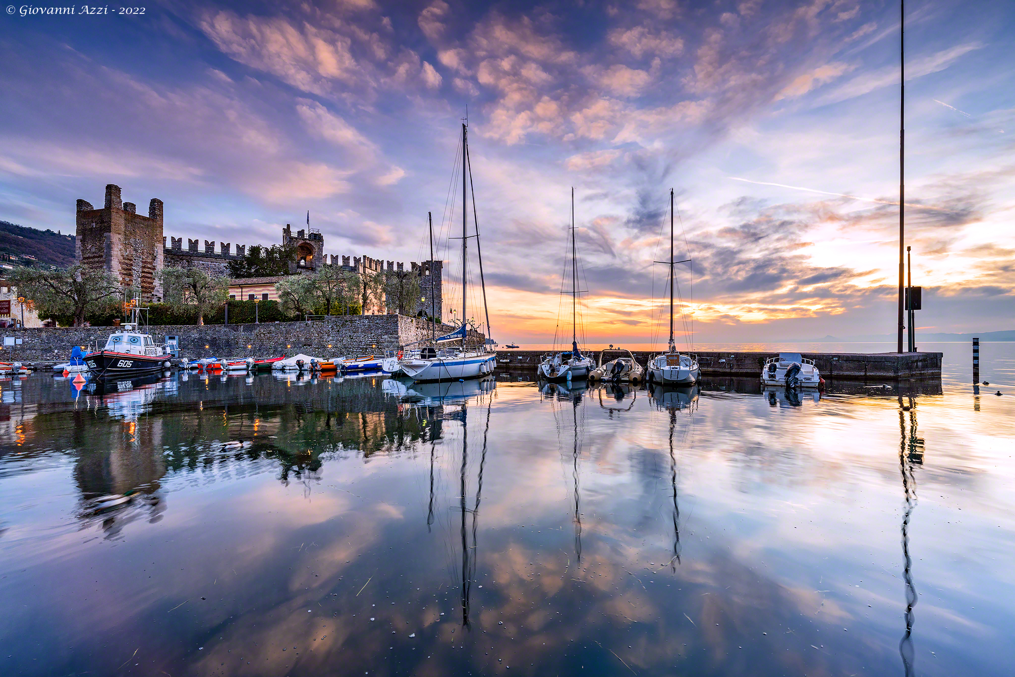 Tramonto al porto di Torri del Benaco