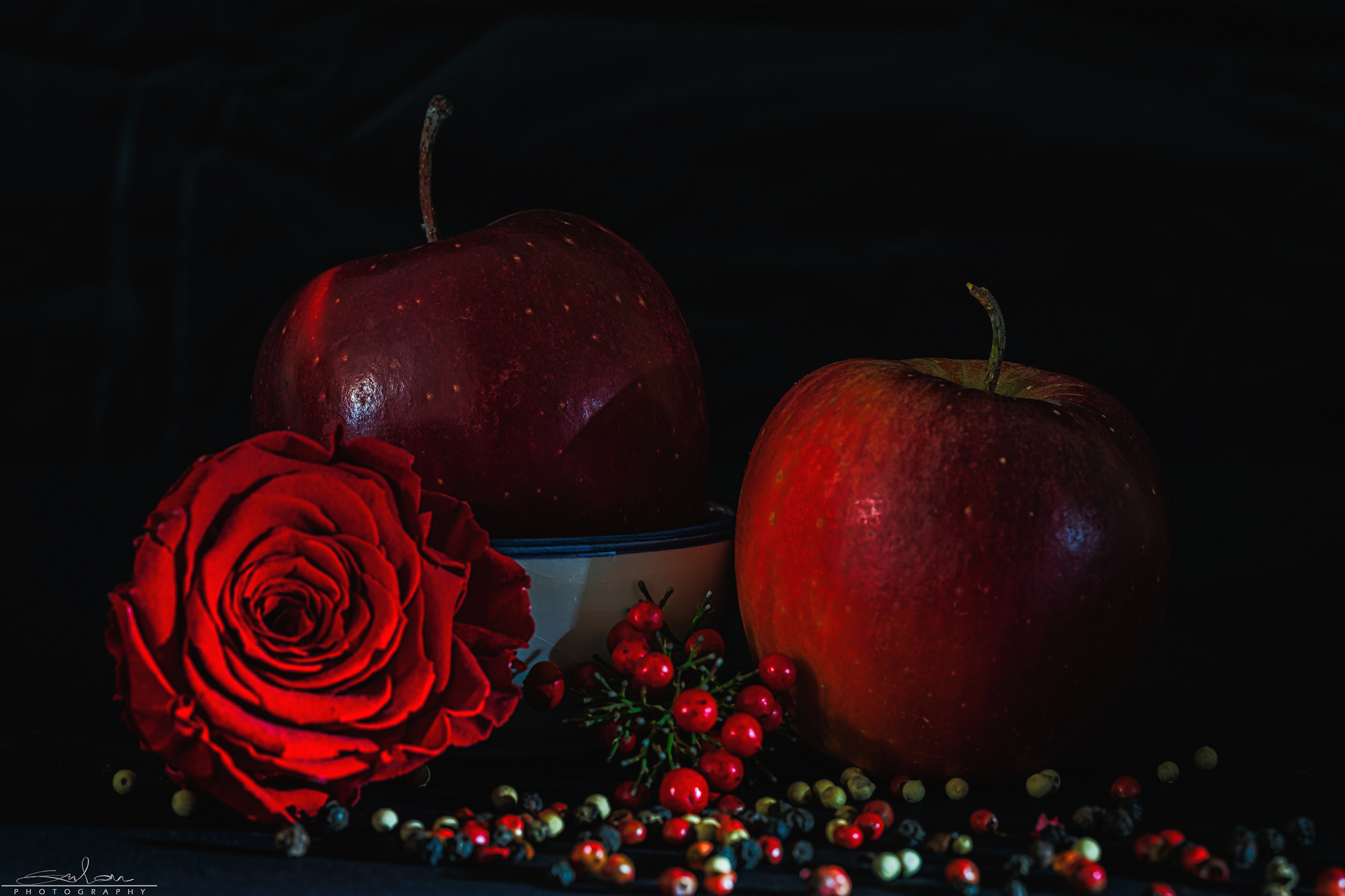 50 shades of red