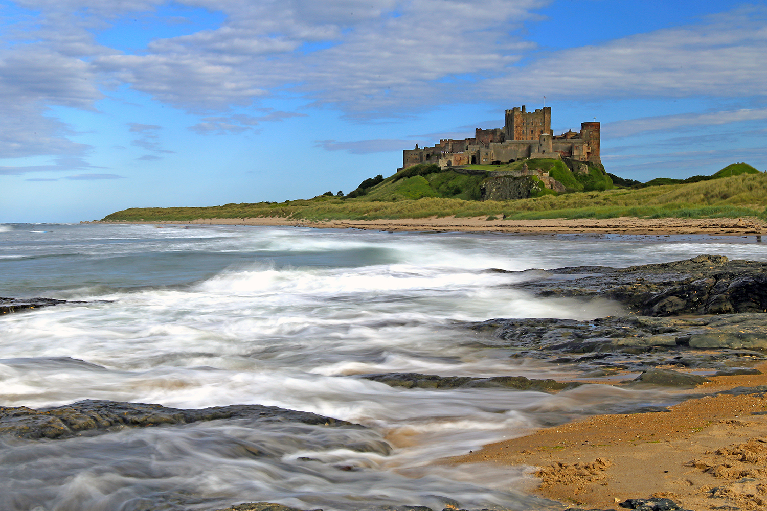 Bamburgh Castle  (uk)