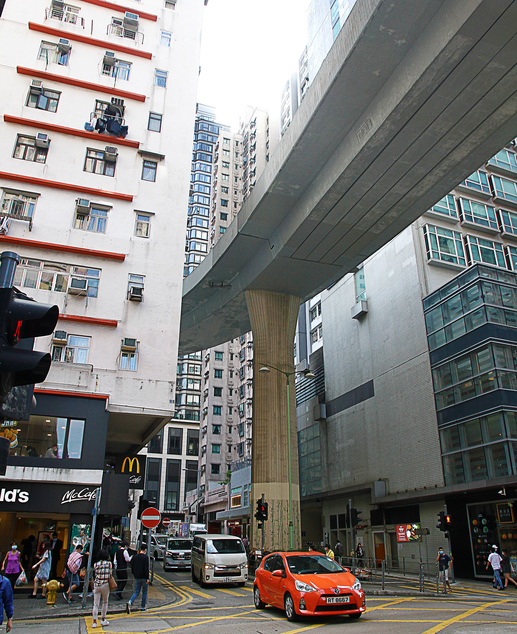 where will that road end, in the kitchen or in the living ro...