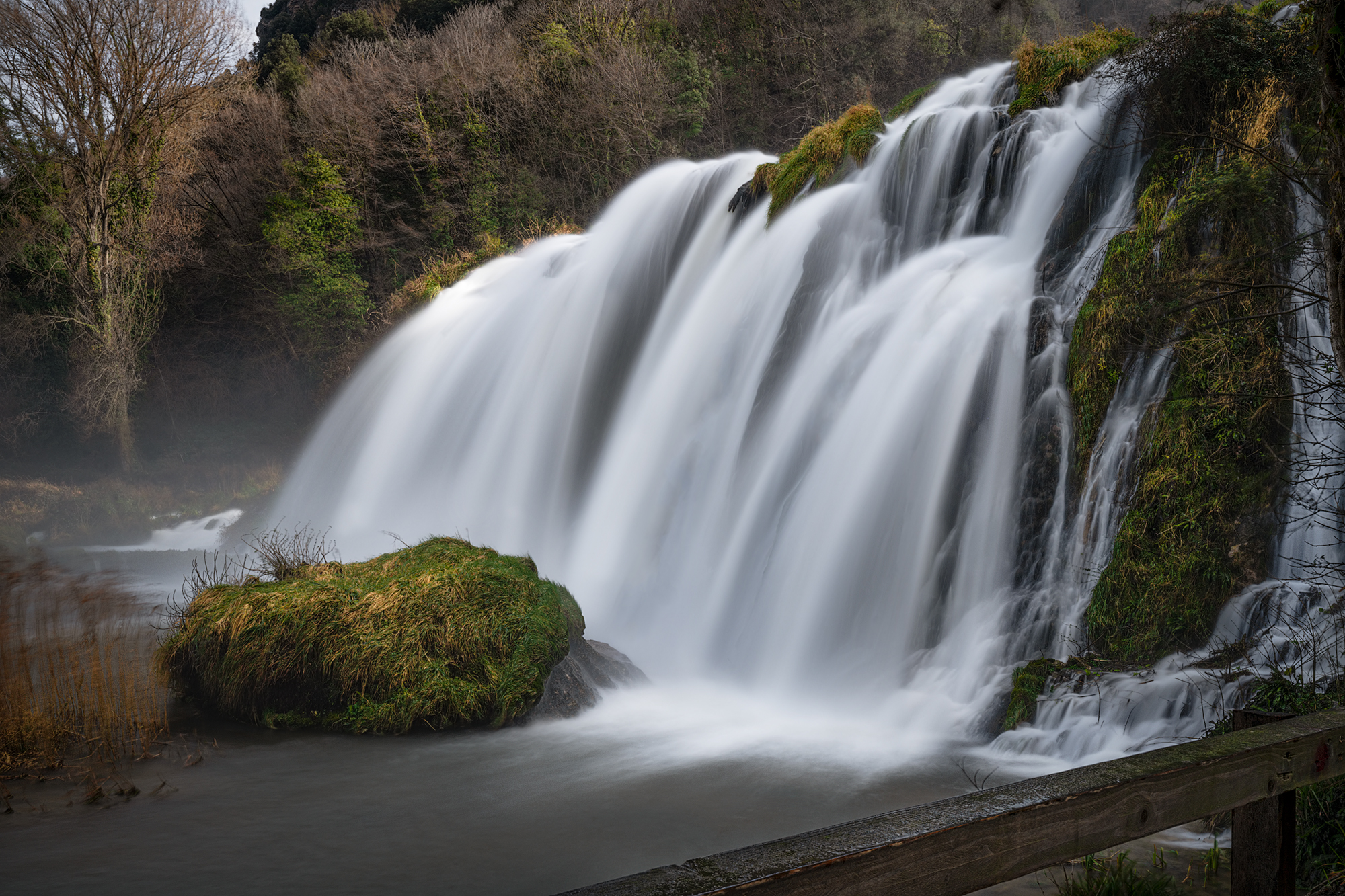Scorcio delle cascate delle marmore