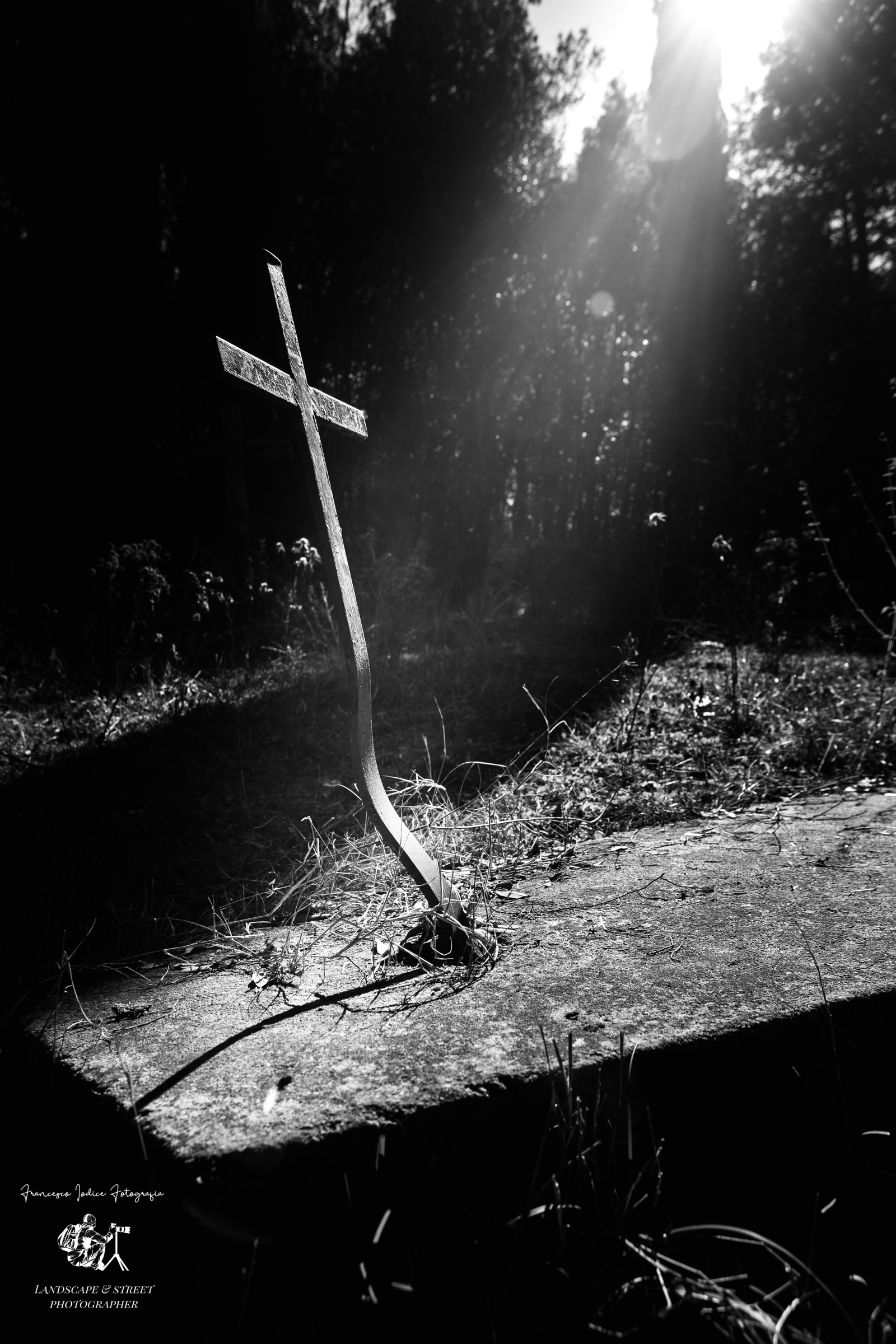 Piccolo Cimitero di Guerra abbandonato Itri