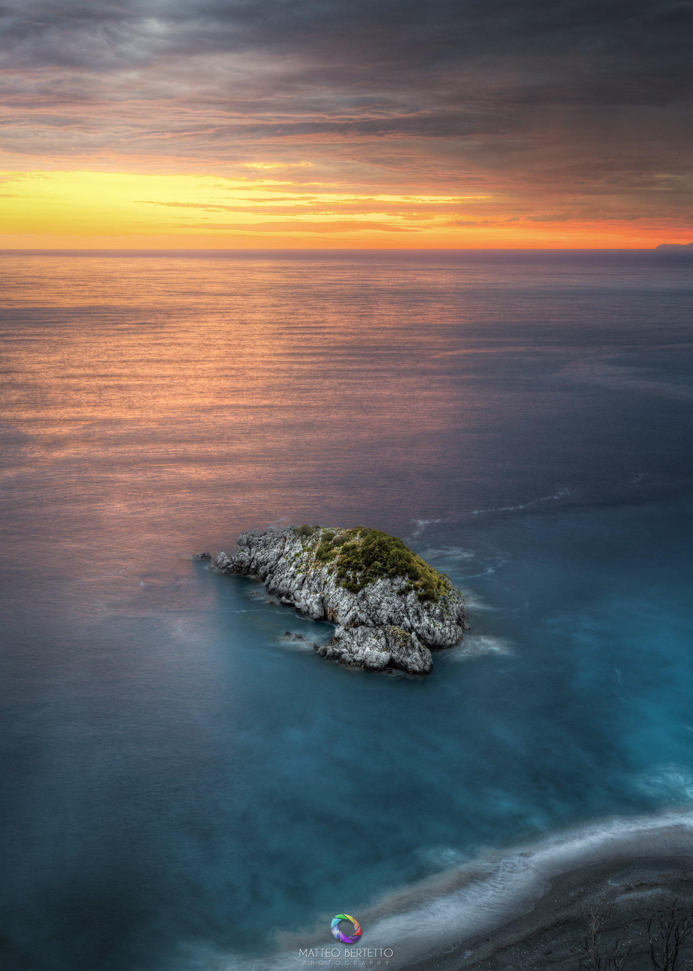 Scoglio dello Scorzone - San Nicola Arcella