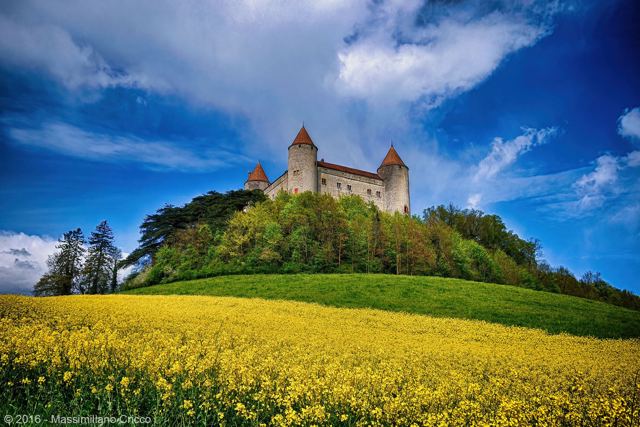 Château de Champvent in primavera - Vaud - Svizzera