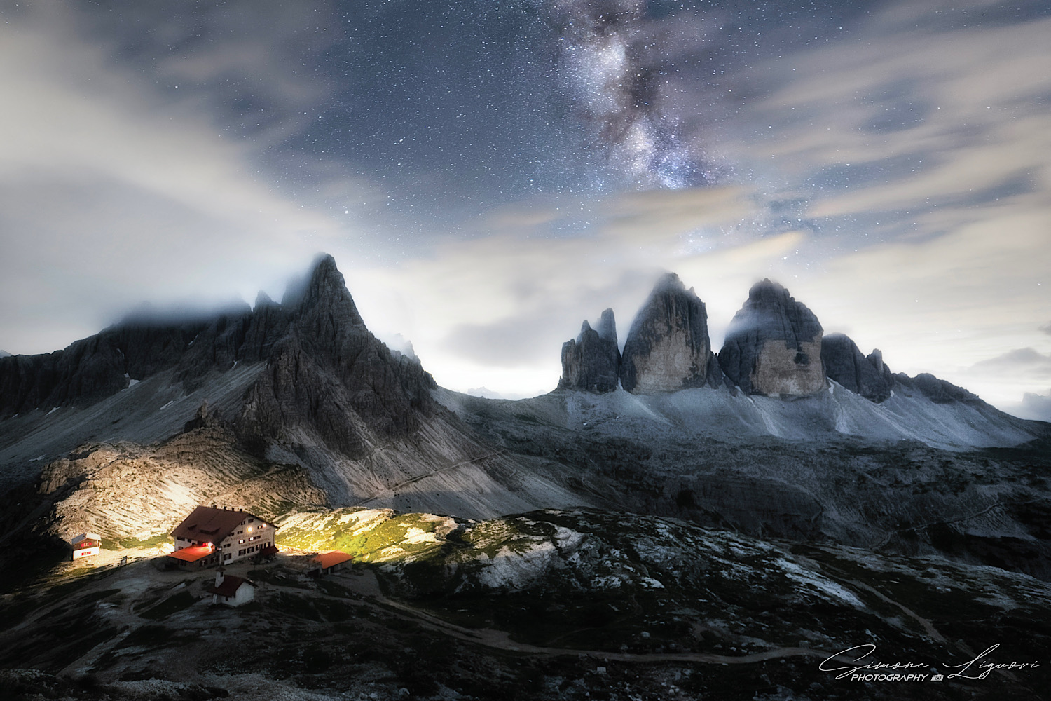 Tre Cime di Lavaredo night