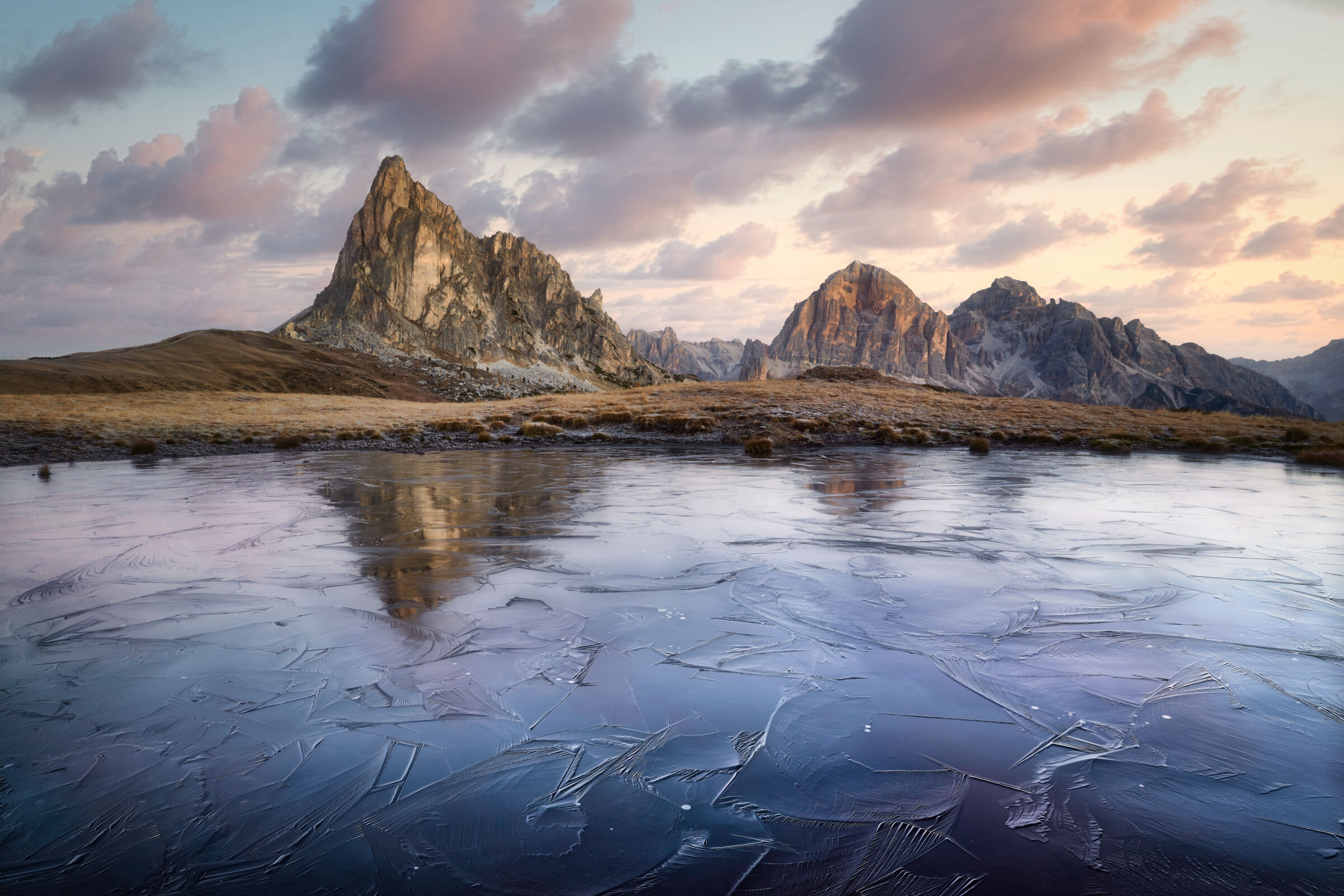 Ragusela from the frozen pool