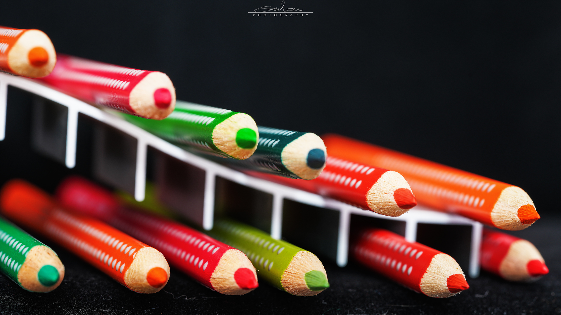 Chromatic scale in freedom