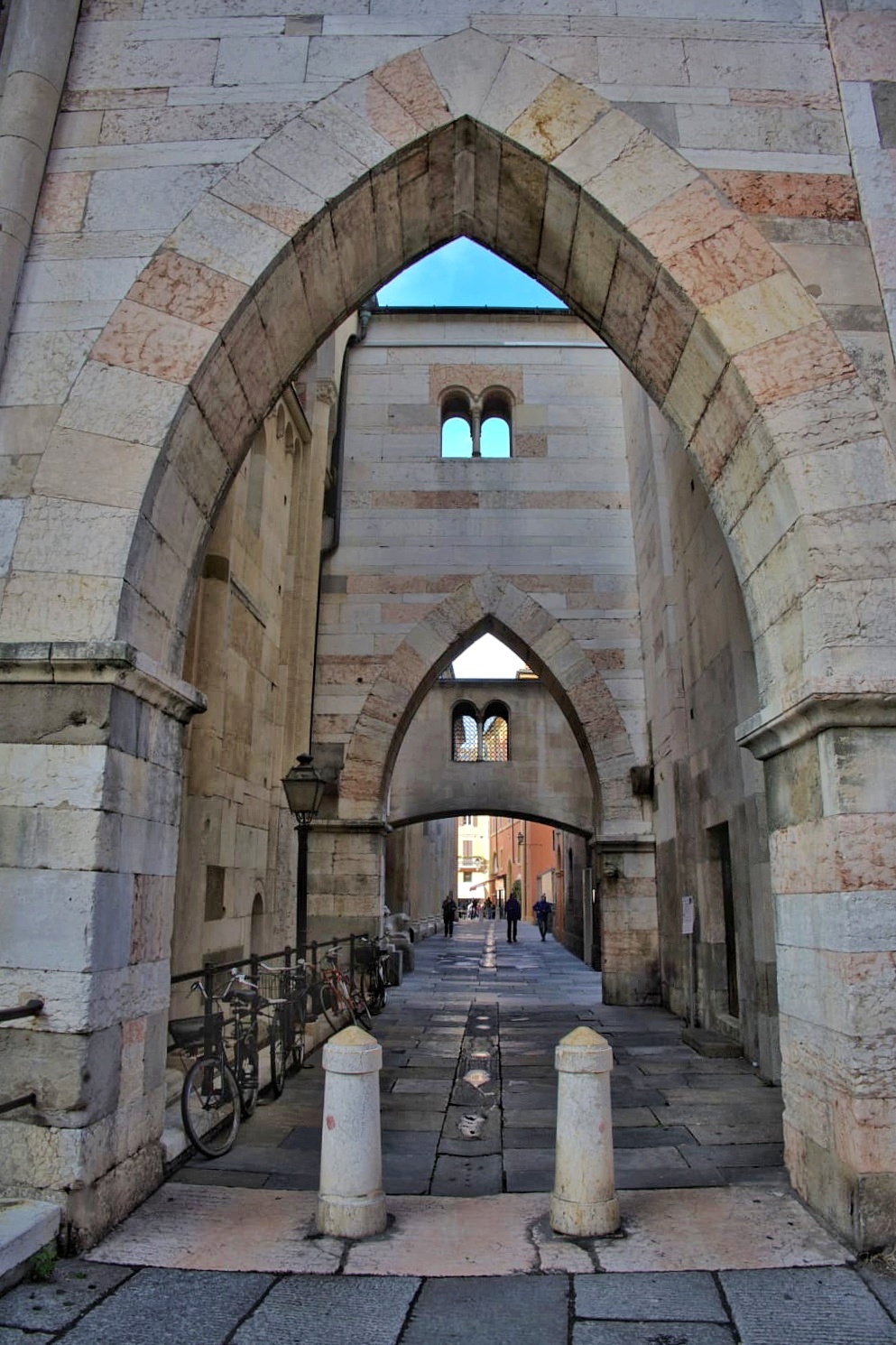 Ancient geometries of Mutina