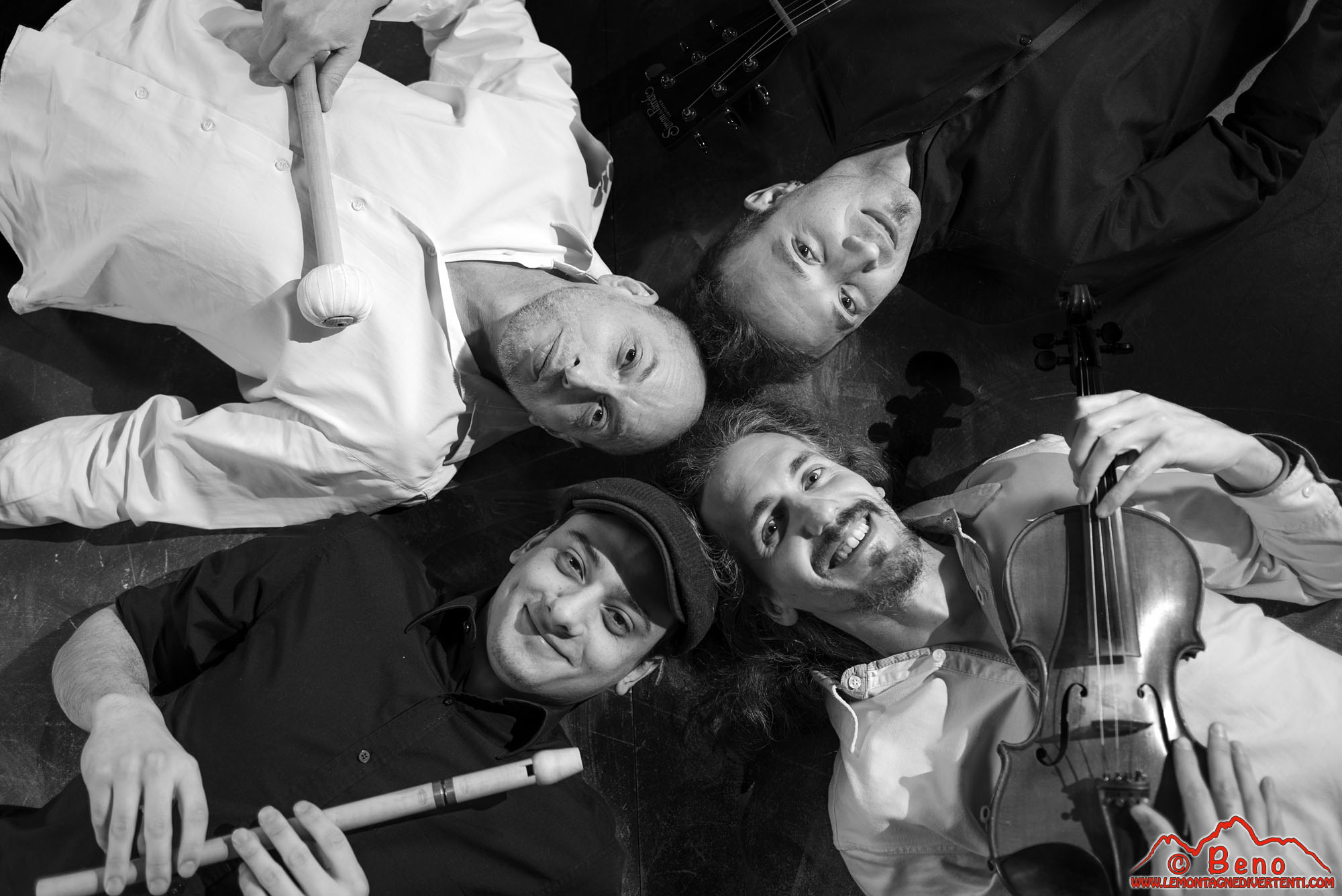 Il gruppo folk degli "Araldyca" ai Studio's Ar...