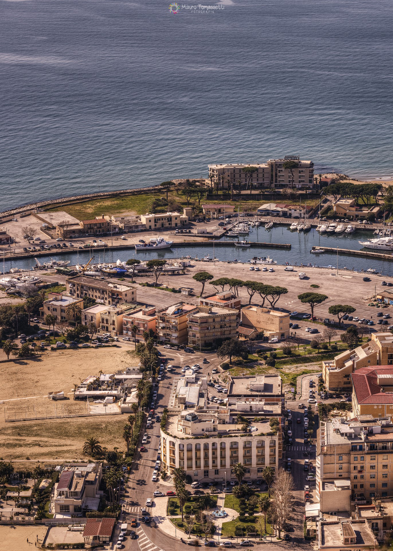 The port seen from Monte Giove