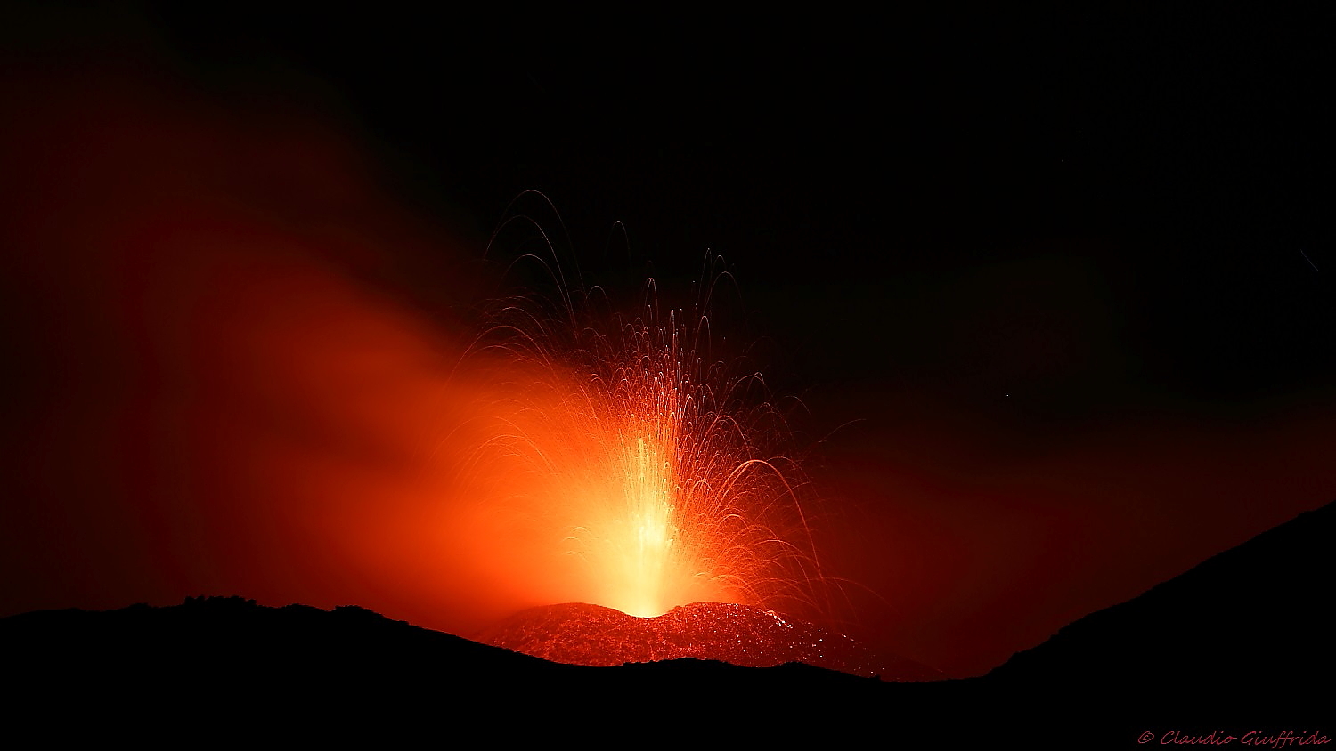 Etna - parossismo 11.04.2013