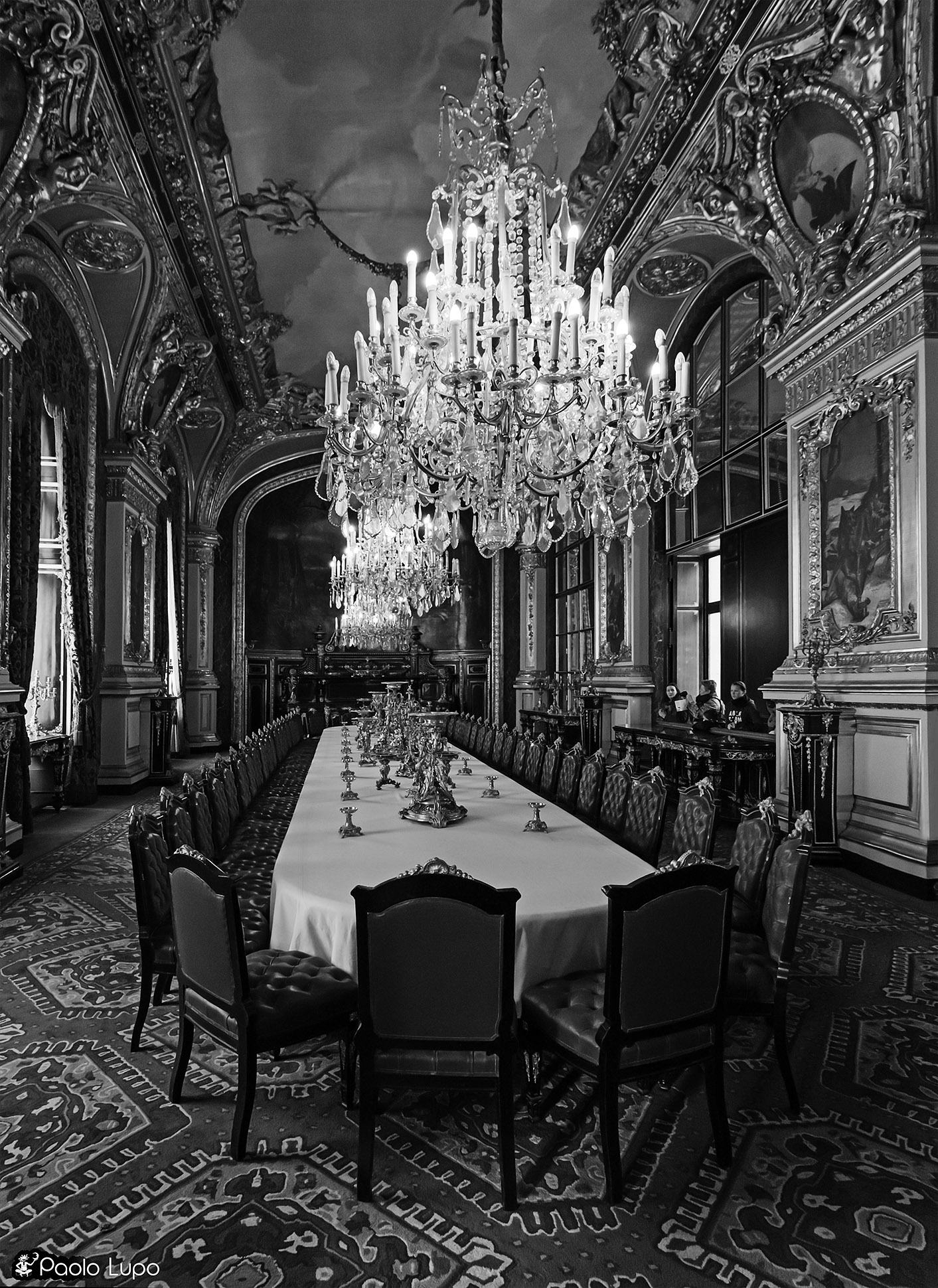 Dining Room - Louvre