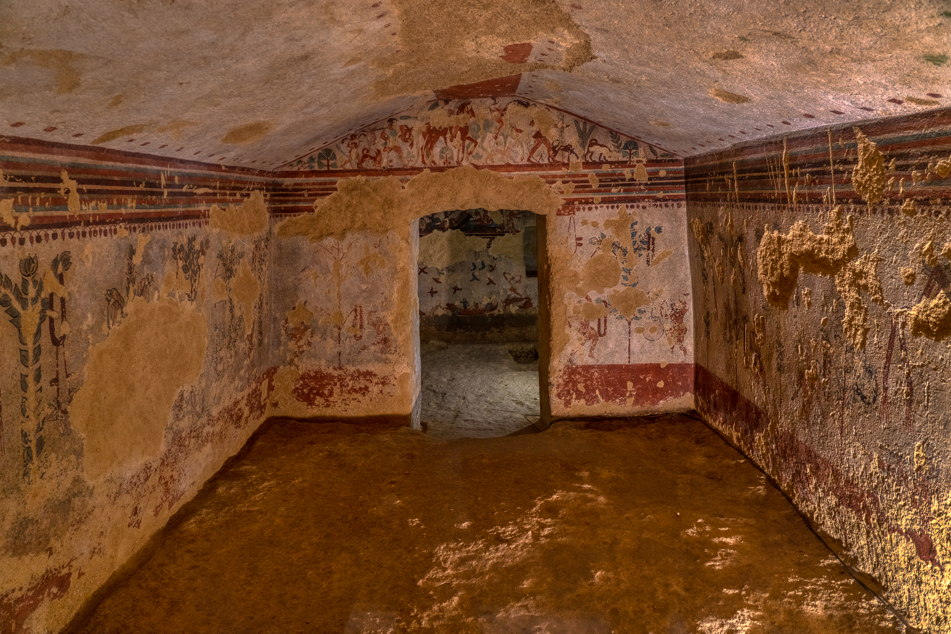 Tarquinia Etruscan tomb