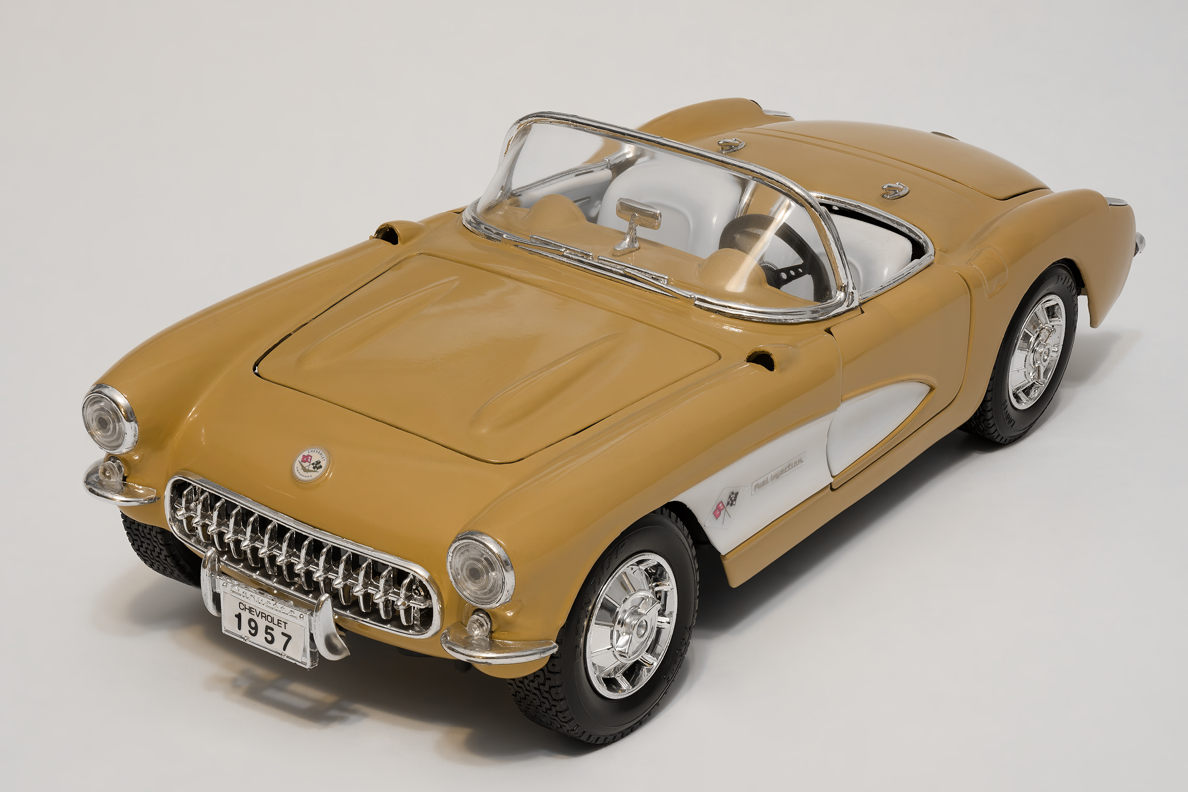 CORVETTE SPIDER 1957