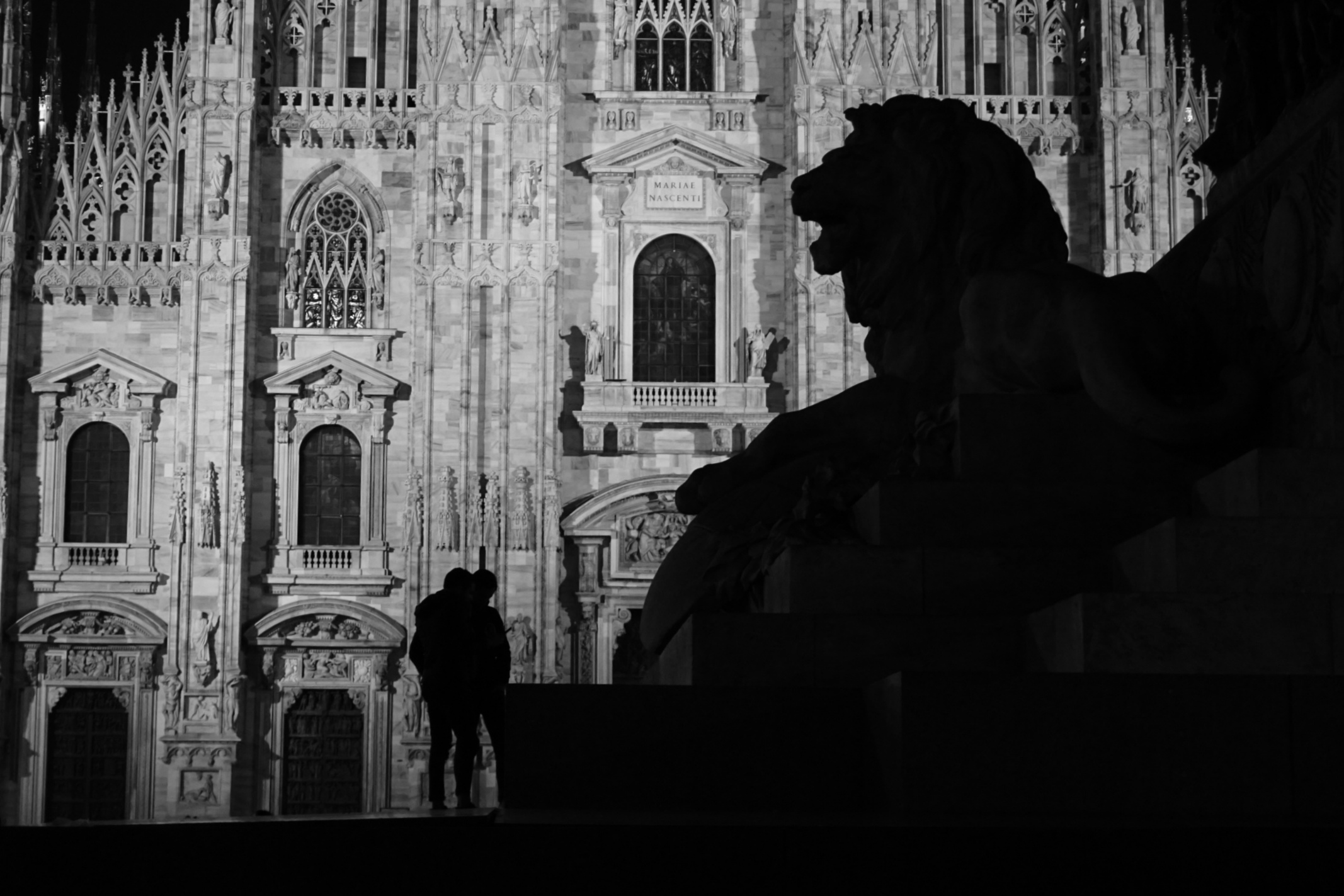 Lion in Piazza Duomo