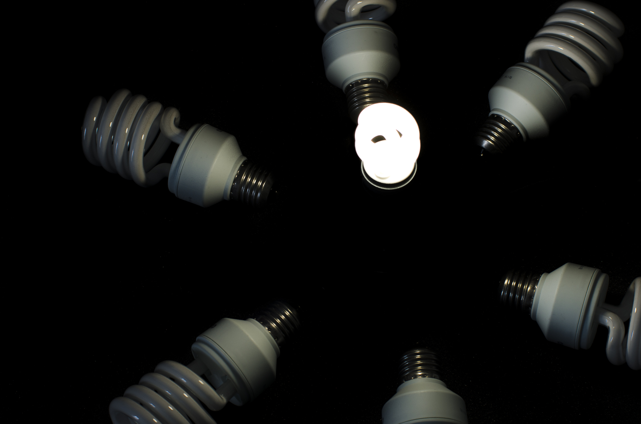 Playing with light(bulb) - Raggi di luce