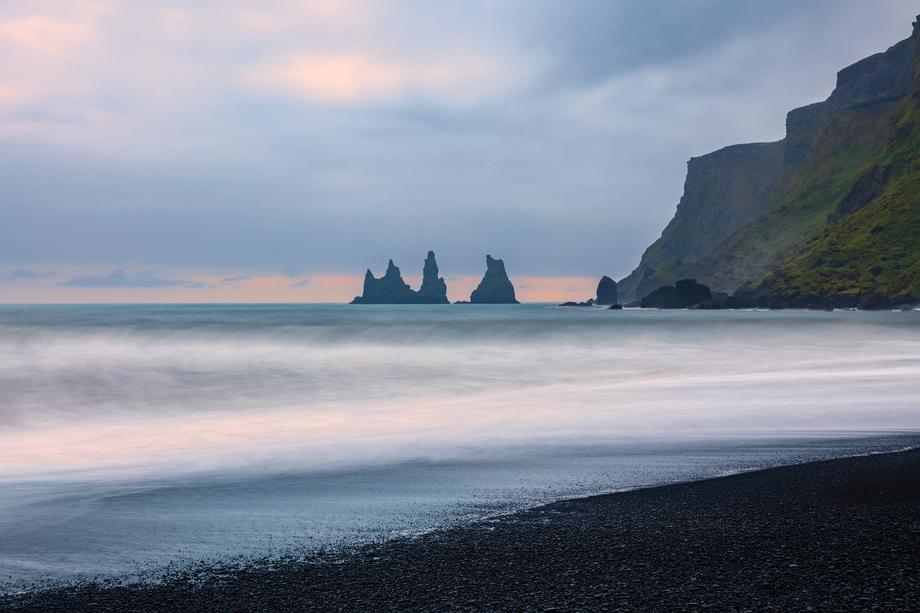 Reynisfjara Beach