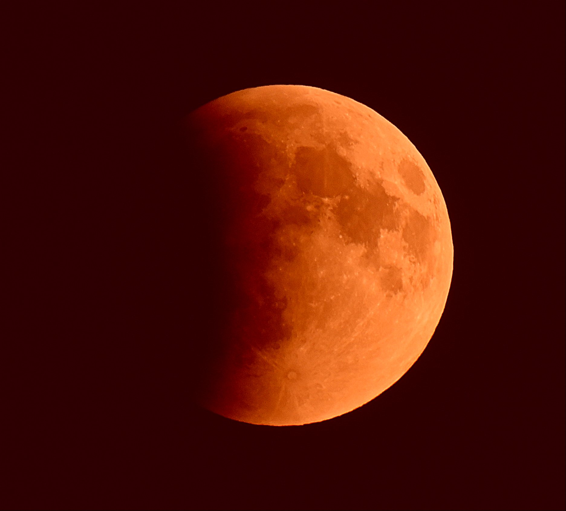 Eclisse lunare del 2022-05-16