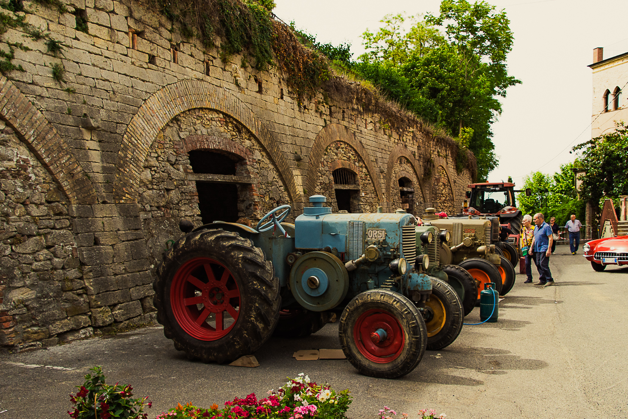 Not only young people have the "hot head"