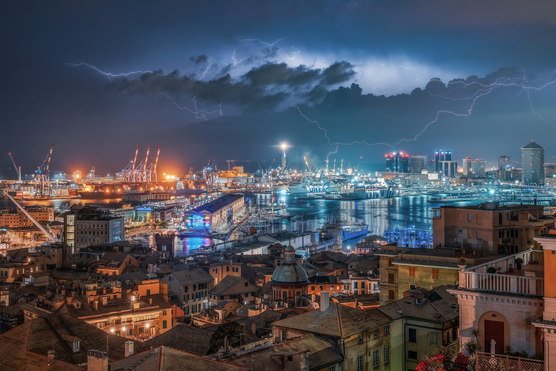 Tempesta su Genova