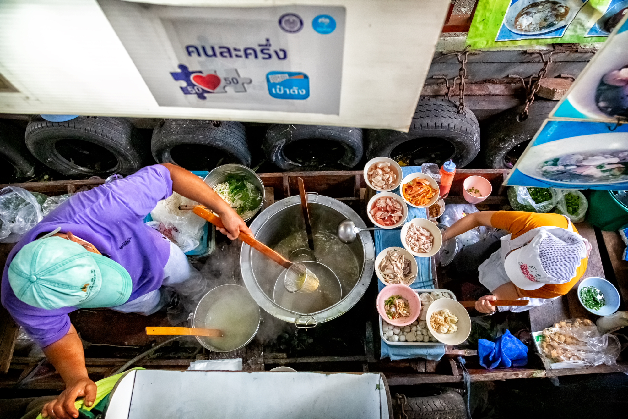 Mercato galleggiante 1