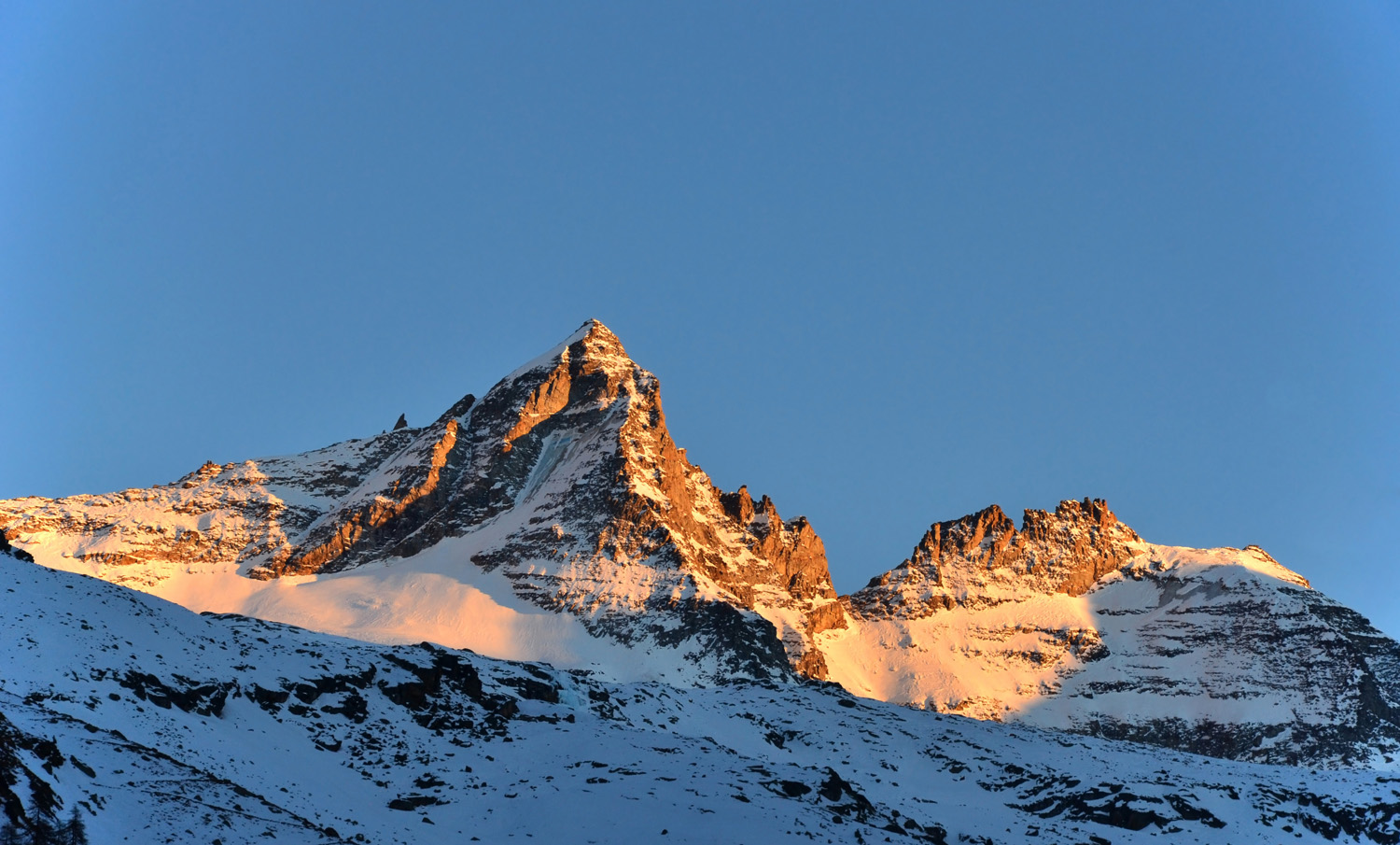 Sunset in Valsavarenche