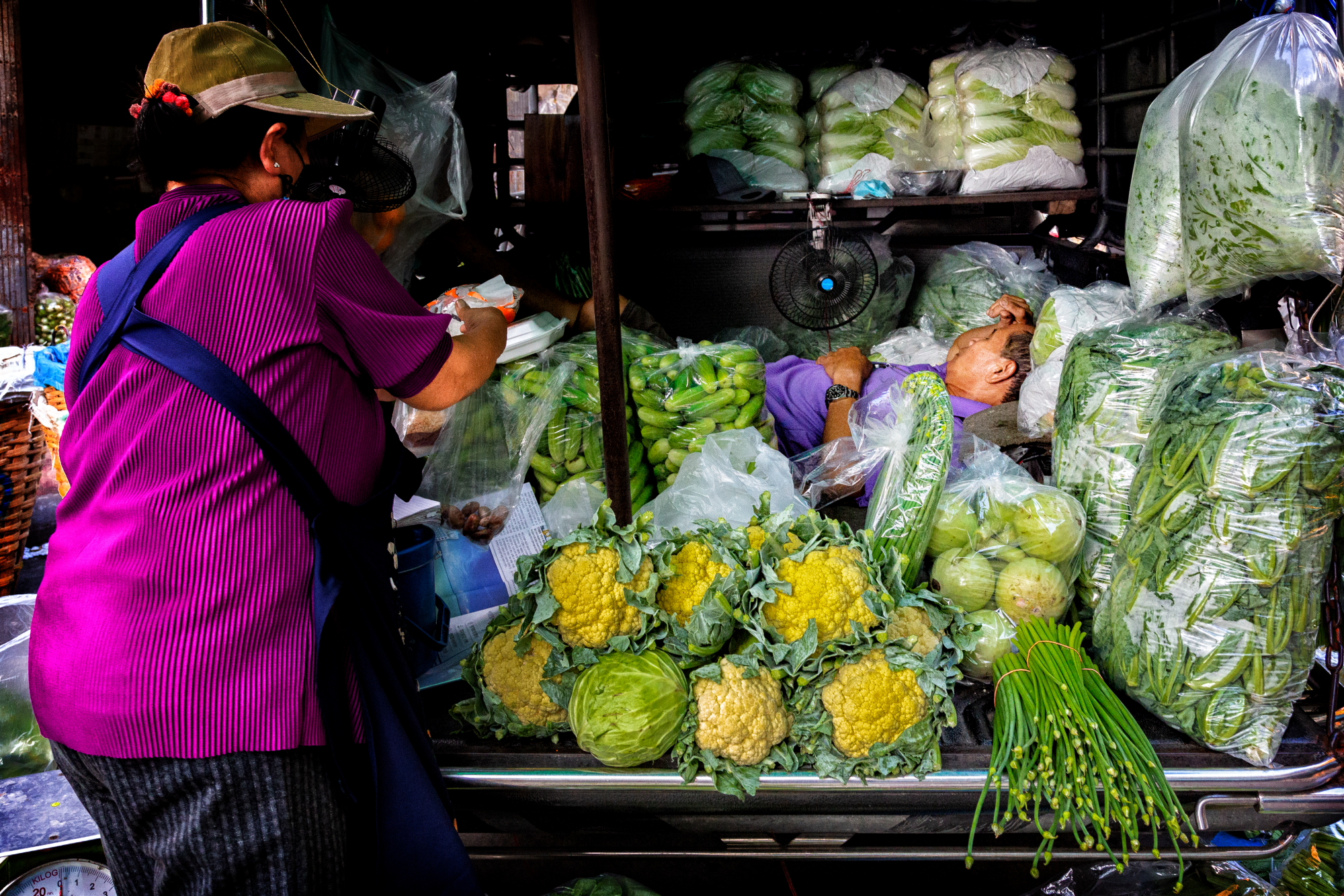 Al mercato dei fiori 3