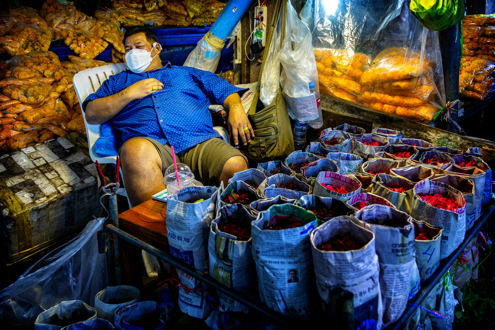 Al mercato dei fiori 7