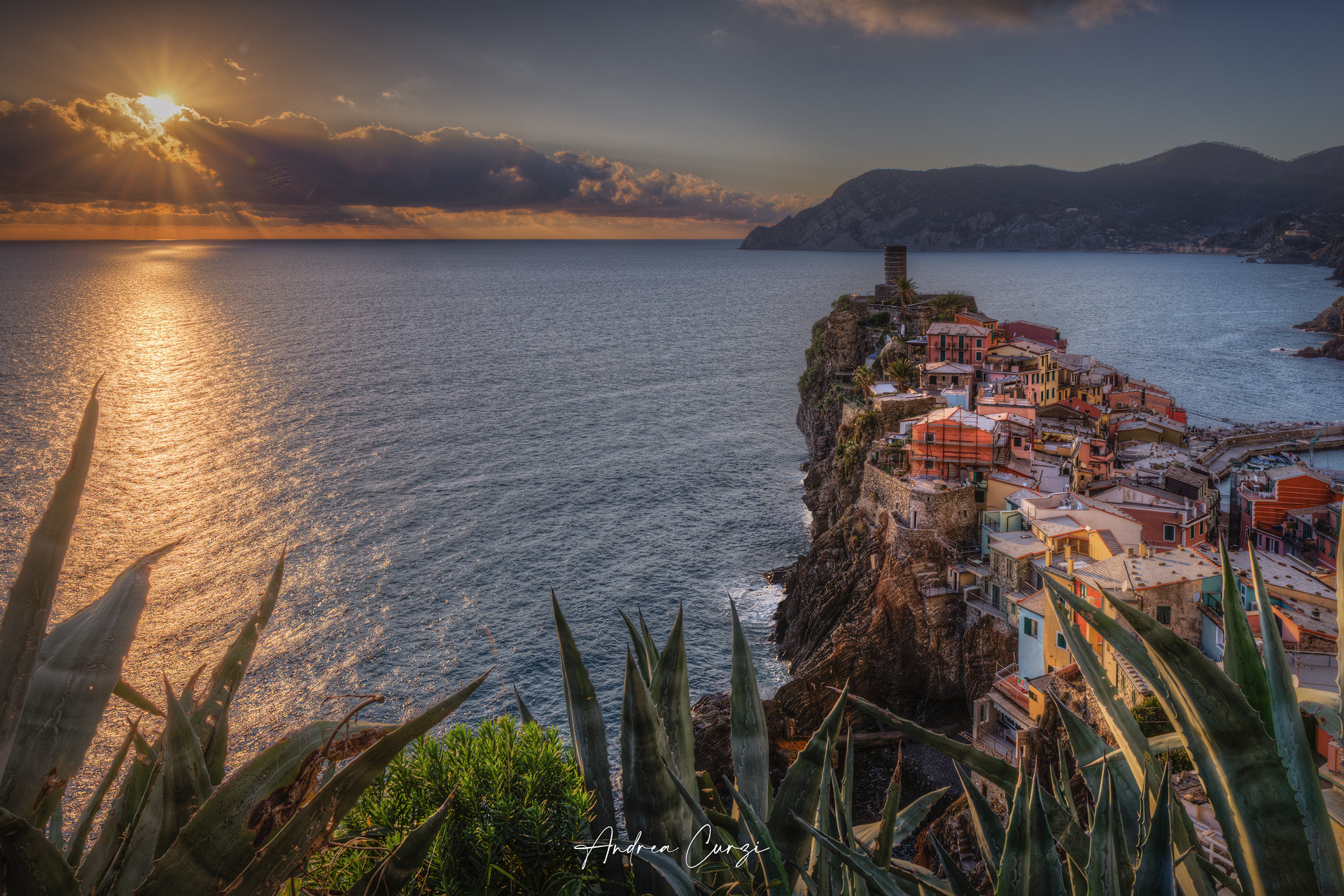 Before sunset in Vernazza (SP)