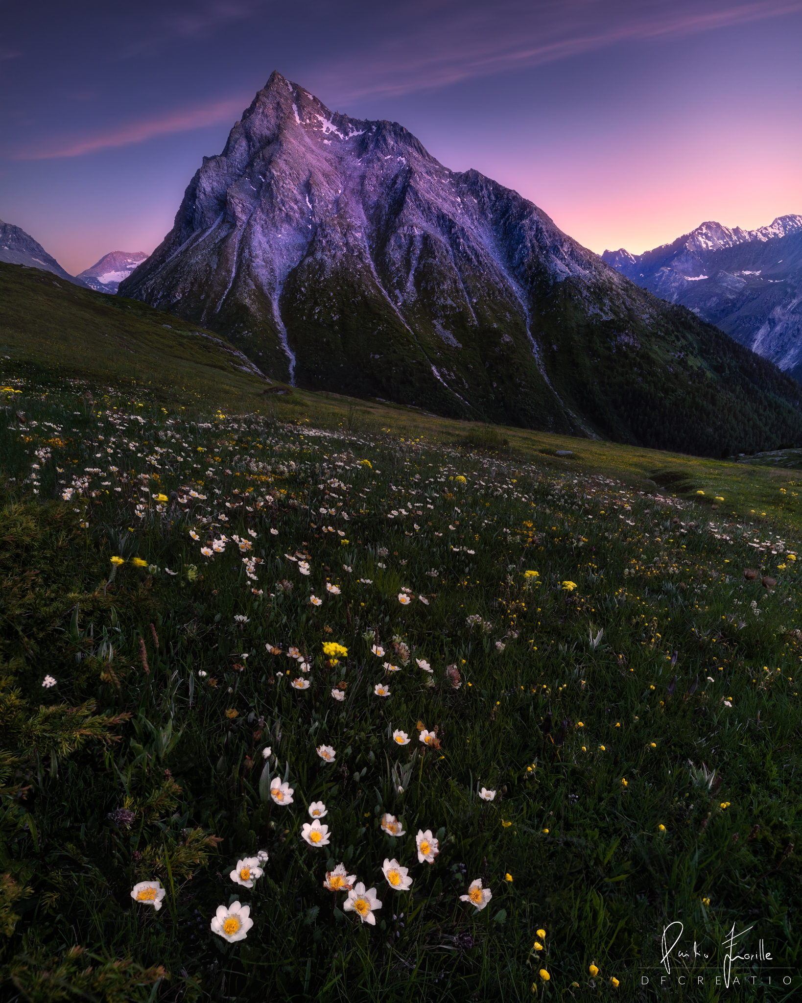 Roche d'Etache at blue time