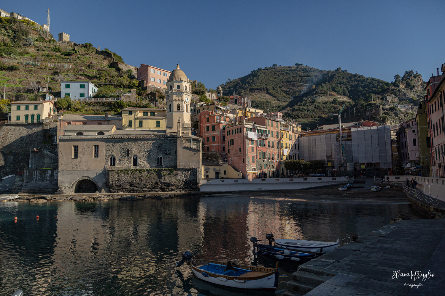 The beautiful light of Vernazza