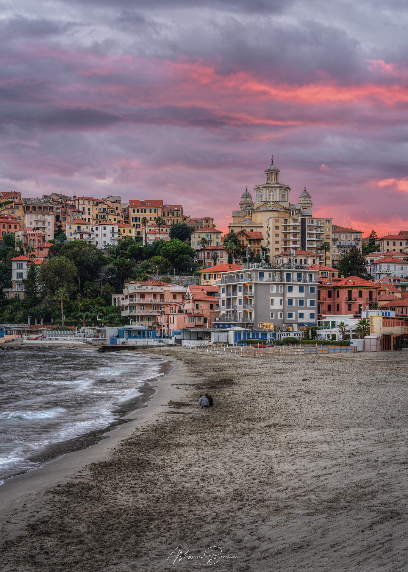 Imperia Golden Beach